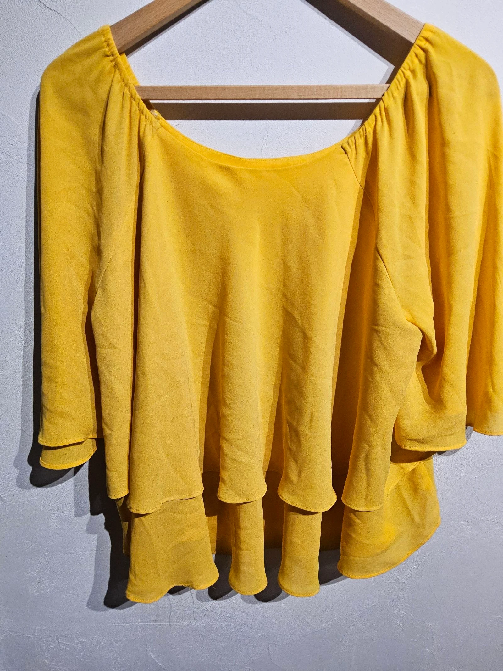 💛 Fluid yellow top by Camaieu – Size 42 💛 – photo 2